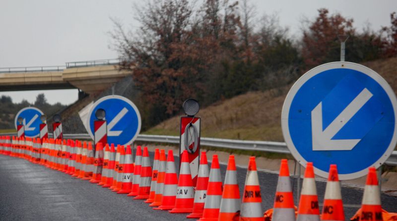Landes : sur l’A63, une voiture en feu provoque des bouchons
