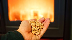 Le chauffage au bois est moins polluant et reste plus économique - ici