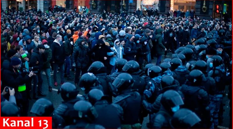 Les Russes rejettent la guerre de Poutine : début de la désintégration