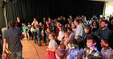 Les Vinyl lovers ont fait danser les « salles mômes », à Guidel