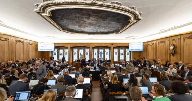 Loi sur l'assainissement des finances de l'Etat débattue à Fribourg