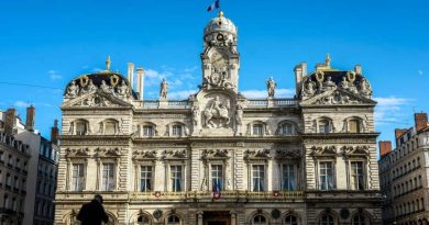 Lyon : une pétition lancée pour le retour des bus à l’Hôtel de Ville