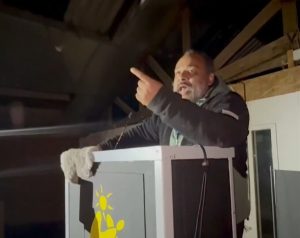 Maire "très surprise", Marseillaise chantée... le spectacle interrompu de Dieudonné à Vieillevigne fait parler