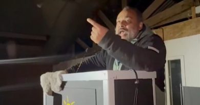 Maire "très surprise", Marseillaise chantée... le spectacle interrompu de Dieudonné à Vieillevigne fait parler