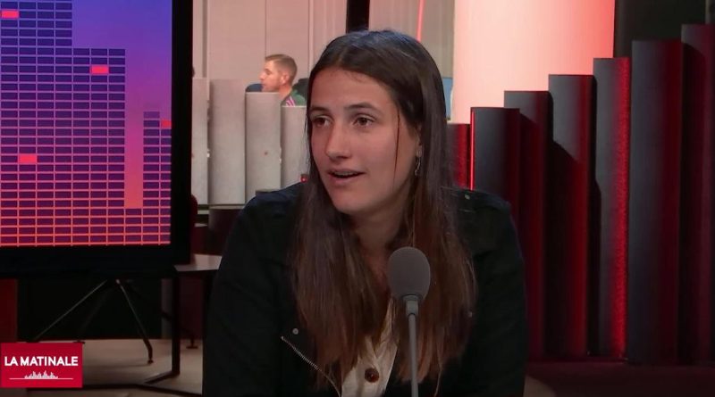 Marie Levrat: "Je ne vois pas pourquoi on ne soumettrait pas le plan d'économie fribourgeois à la population" | RTS