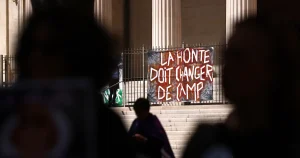 Martine Delvaux explique son choix pour le camp de la honte