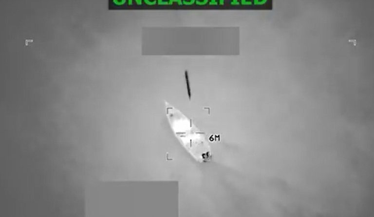 Narcotrafic : Washington déploie un porte-avions et alimente les craintes de guerre