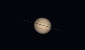 Podcast : En novembre 2025, Jupiter stagne et Saturne perd ses anneaux