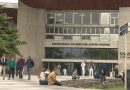 "On fait de l'université un lieu de plus en plus fermé" : le collectif des étudiants "sans-facs" poursuit sa mobilisation à Grenoble