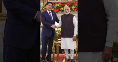 PM Modi et le Président mongol Khurelsukh se rencontrent à New Delhi