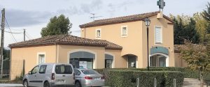 Pharmacienne poignardée dans le Gard : l’interpellation d’un suspect ne soulage pas la peine dans le village où travaillait la défunte