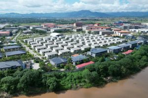 Plus de 600 personnes fuient vers la Thaïlande, après un raid sur un centre de cyberfraude en Birmanie