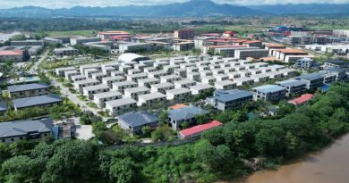 Plus de 600 personnes fuient vers la Thaïlande, après un raid sur un centre de cyberfraude en Birmanie