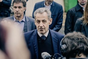 Pourquoi deux députés LFI ont-ils visité la prison de la Santé où est incarcéré Nicolas Sarkozy ?