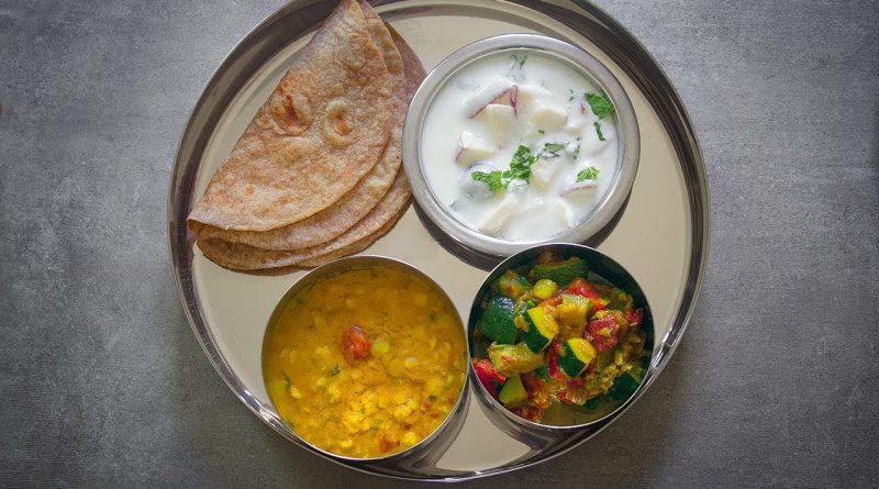 Préparez un Thali Indien Complet en un Clin d'Œil