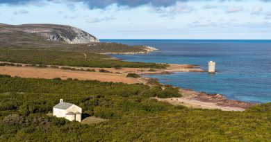 Randonnée pour une déconnexion à la pointe sauvage du Cap Corse - Cap Corse Tourisme