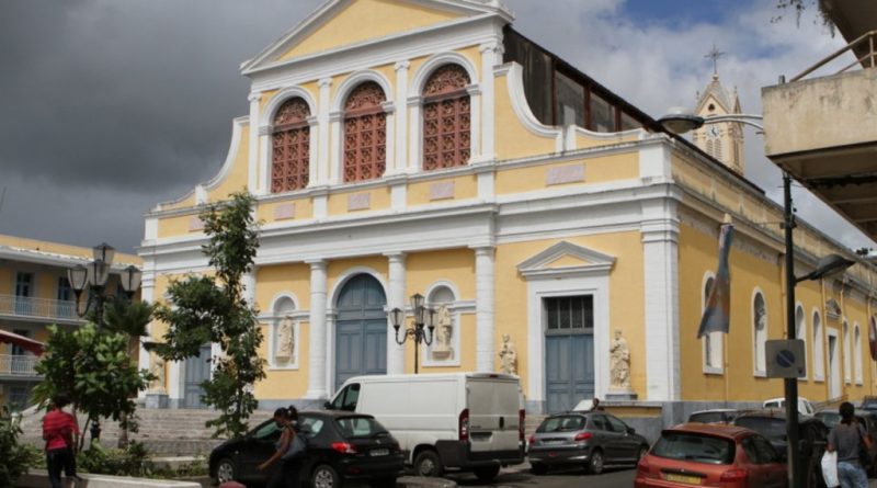 Retour à la lumière : les églises de Guadeloupe rouvrent après le passage de Jerry