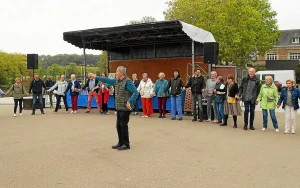 Semaine bleue à Lannion : un week-end de danses et de chants sur le quai d’Aiguillon