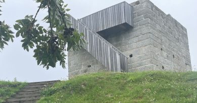 Sermur au Moyen Âge était l’une des cinq châtellenies de Combrailles. - ici