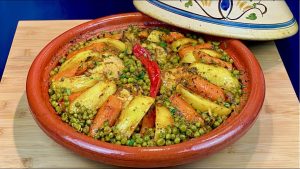 Tajine express au poulet, petits pois et carottes