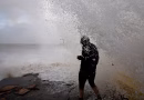 Tempête Amy : deux personnes sont mortes ; la vigilance orange levée dans six départements