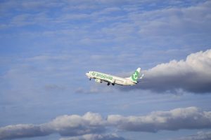 Tempête Benjamin : un avion dérouté en raison du vent violent, les passagers rapatriés en car