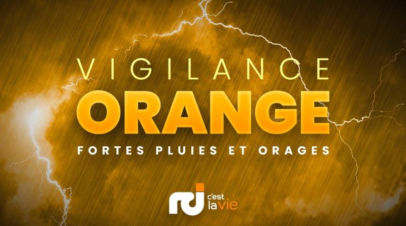 Tempête Jerry : la Martinique toujours en orange pour la pluie, la côte Caraïbe menacée par une forte houle