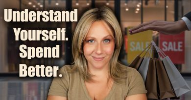 The 3 Types of Sale Shoppers (& How to Survive Black Friday)