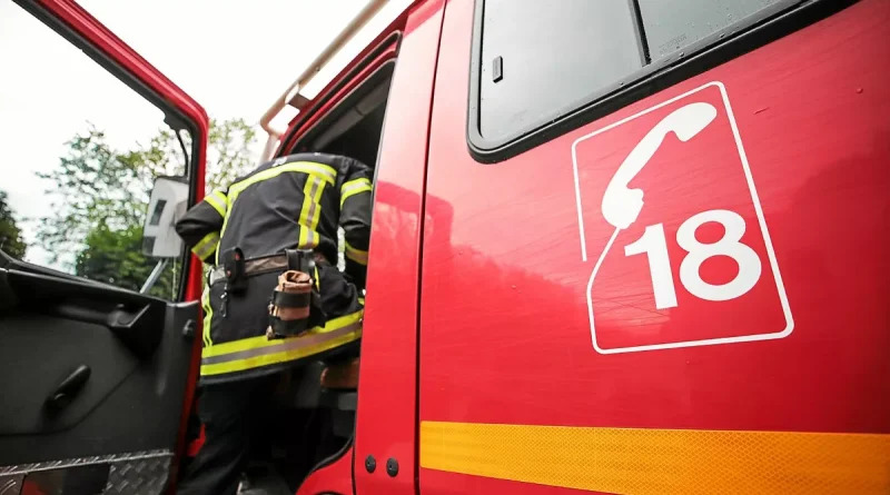 Un incendie se déclenche dans une maison isolée à Erdeven