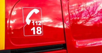 Un motard en urgence absolue après un accident sur l'autoroute