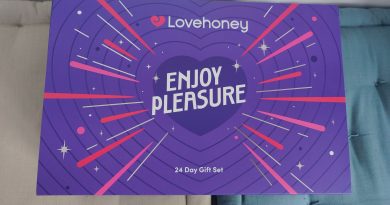 Unboxing du calendrier de l'avent Womanizer Enjoy 2025 sur le blog de Guillaume Ghrenassia