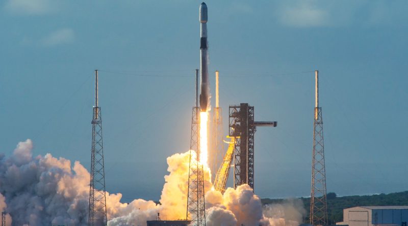 Watch SpaceX launch its 10,000th Starlink satellite to orbit today on rocket's record-breaking 31st flight