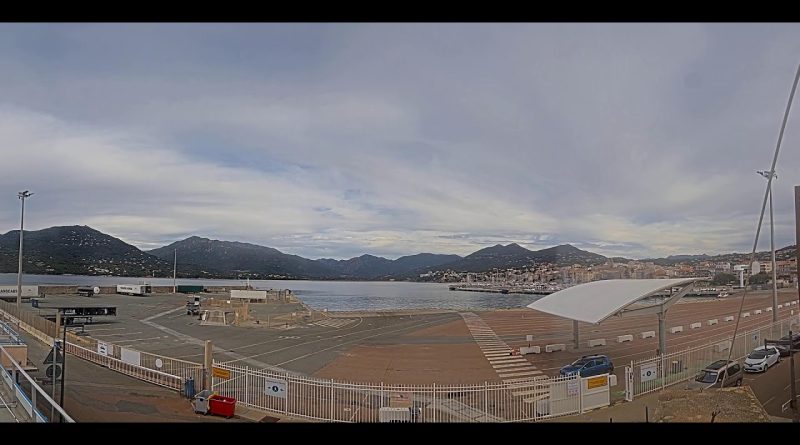Webcam Propriano : Vue sur le Port de Commerce