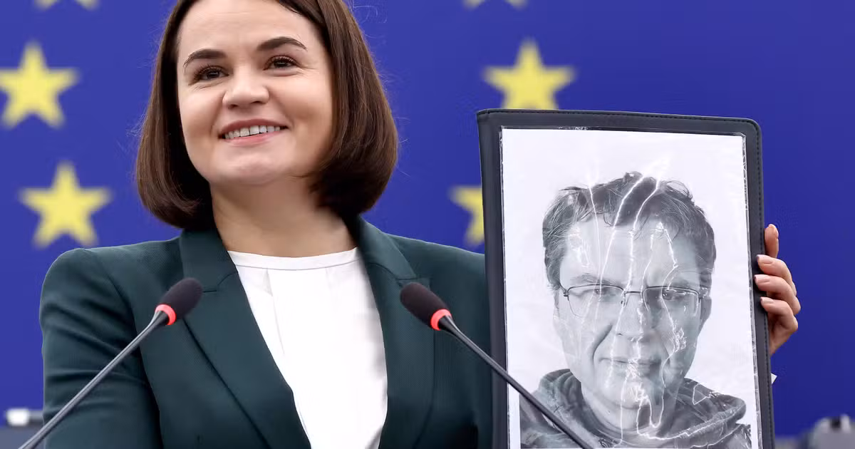 Prix Sakharov: la presse polonaise salue l’attribution à deux journalistes emprisonnés
