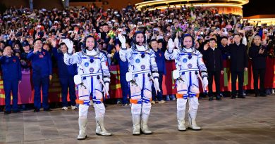 Les astronautes chinois intensifient leur présence en orbite dans la compétition lunaire