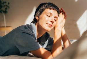 Comprendre l'importance de l'horloge biologique pour votre santé et 6 conseils pratiques