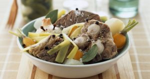 Recette authentique du pot-au-feu par Jean-Pierre Coffe à essayer chez vous