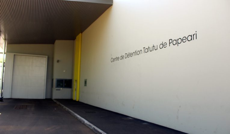 ​18 ans ferme pour le père incestueux