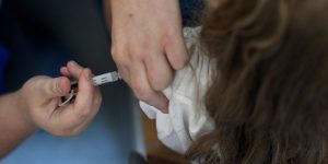 Santé : la vaccination contre les méningocoques accessible aux collégiens