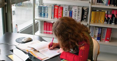 Sciences : la création de nouveaux mots et leur impact sur le langage