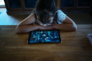 Myopie chez l'enfant : conseils pratiques pour prévenir son apparition