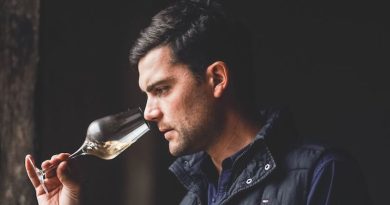 Antoine Paillard évoque la reprise de la maison familiale - ICI