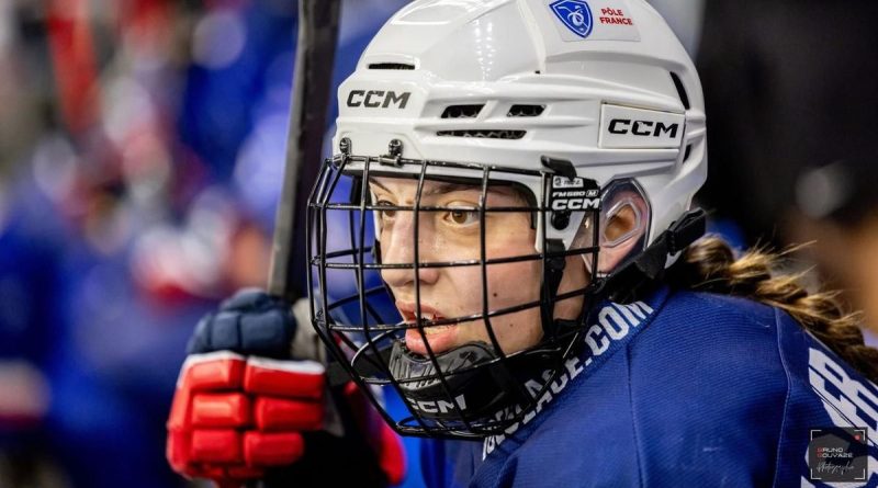 Maud Tessier Manière, briviste et espoir du hockey sur glace, lance une collecte pour financer sa carrière