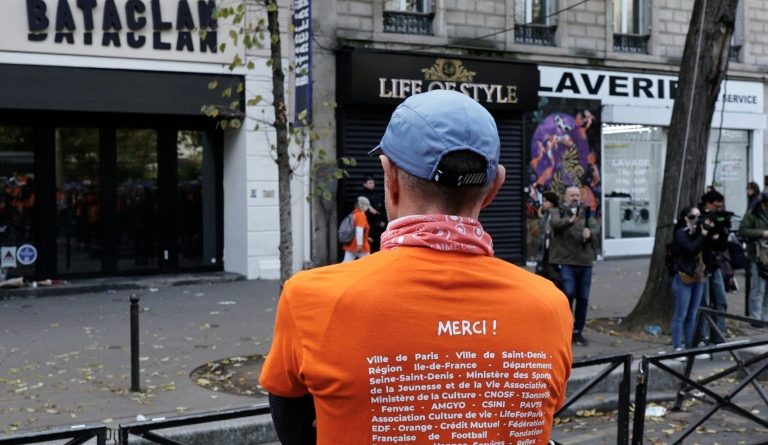 13-Novembre: début des cérémonies d'hommage au Stade de France, dix ans après les attentats de Saint-Denis et Paris