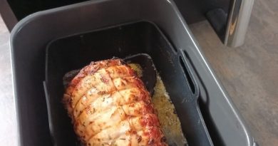 Préparation d'un rôti de dinde dans l'air fryer Ninja AF400eu