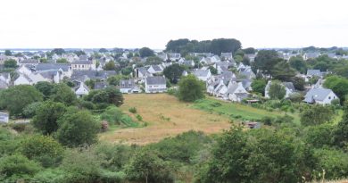 À Carnac, pourquoi le parking de l