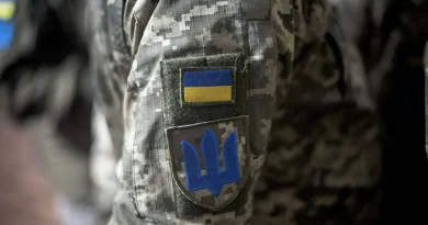 Ces fausses vidéos de reddition de soldats ukrainiens circulent sur les réseaux sociaux