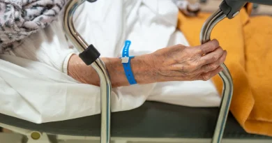 Six personnes blessées après une attaque nocturne de drones russes sur Kiev