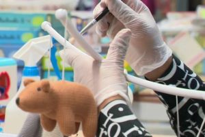 83 000 jouets rénovés chaque année : une association allie économie circulaire et insertion