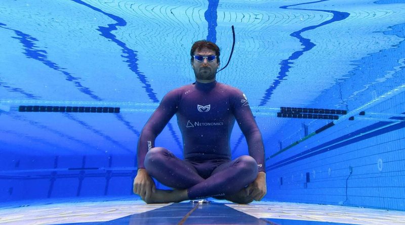 Vitomir Maricic bat le record du monde d'apnée en restant 29 minutes sous l'eau sans respirer